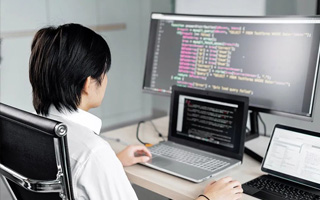 焦作 ,php声明和调用变量的符号是什么？